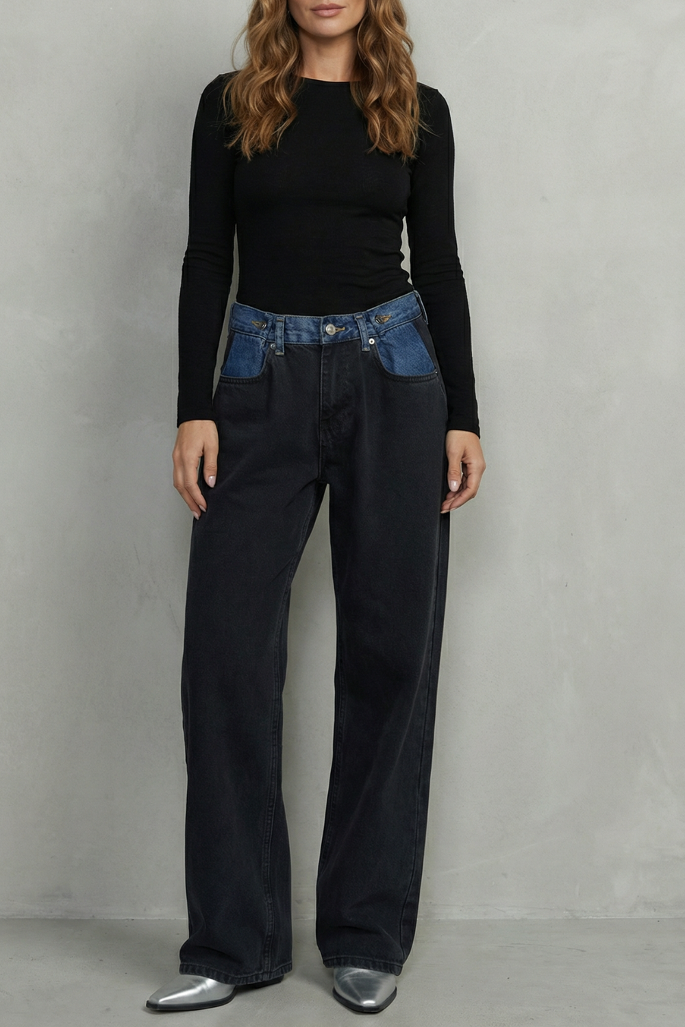 Noirelle – Tri-fold waistband detail – Straight leg jeans