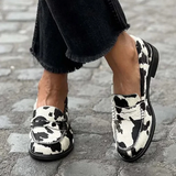 CHIC PRINTED LOAFERS