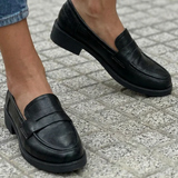 TIMELESS ELEGANCE SHOES