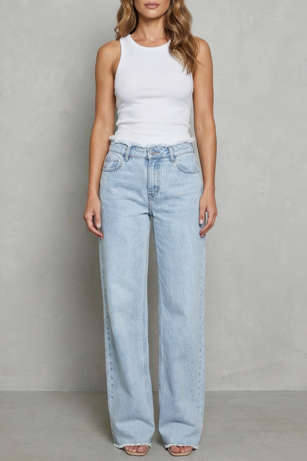Rivazza – Raw hem detail – High-waist wide-leg jeans