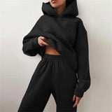COMFORTABLE WORKOUT SET