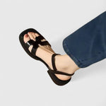 FLAT SOPHISTICATED SANDALS