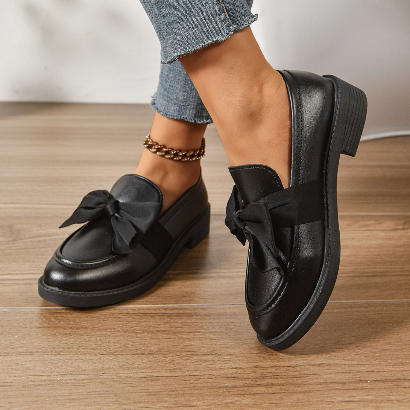 Ayora Shoes