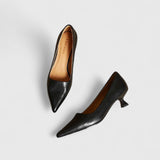 ELEGANT HEELED SHOES