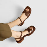 FLAT SOPHISTICATED SANDALS
