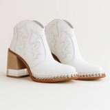 LUXURY WESTERN BOOTS FOR WOMEN