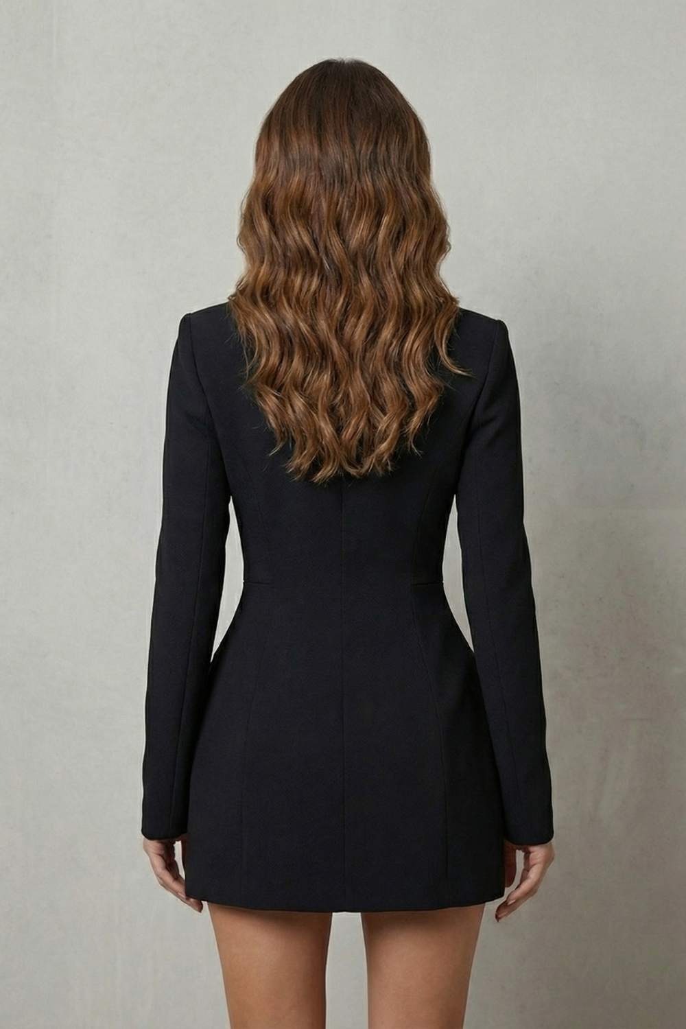 Valencia – Tailored power silhouette – Blazer mini dress