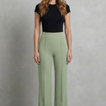 Velizza – Streamlined silhouette – High-waist wide-leg trousers