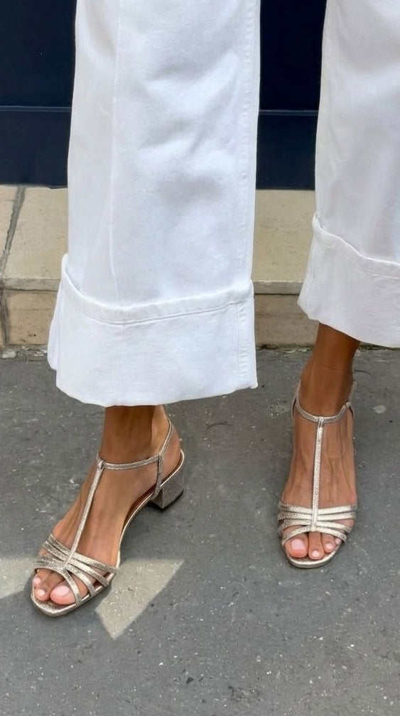 GOLDEN EVERYDAY ELEGANCE SANDALS