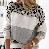 CLEAN AND COMFORTABLE KNIT SWEATER