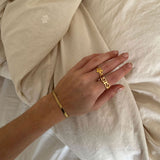 18K GOLD RING