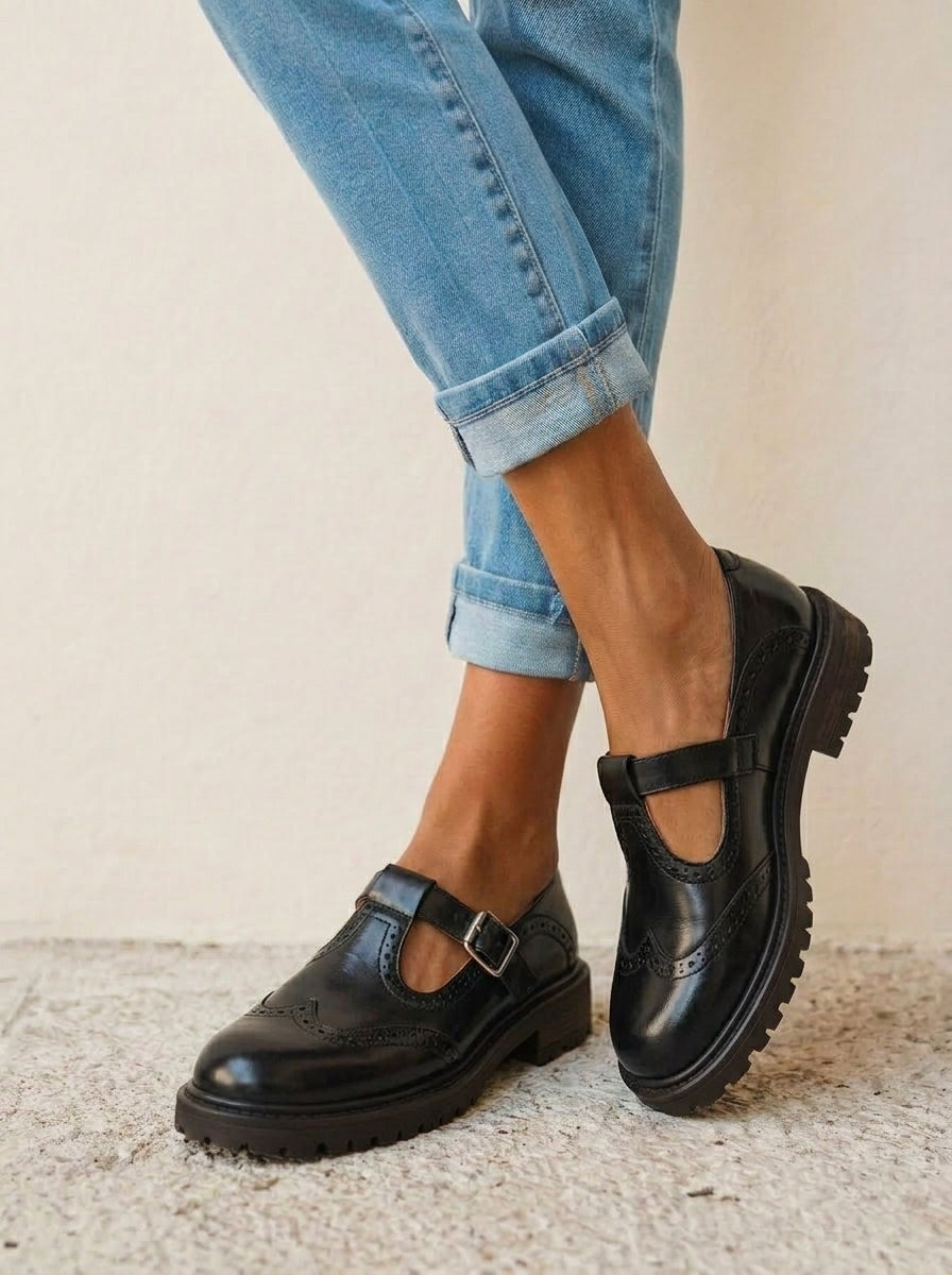 ELEGANT COMFORT HEELS