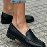 TIMELESS ELEGANCE SHOES