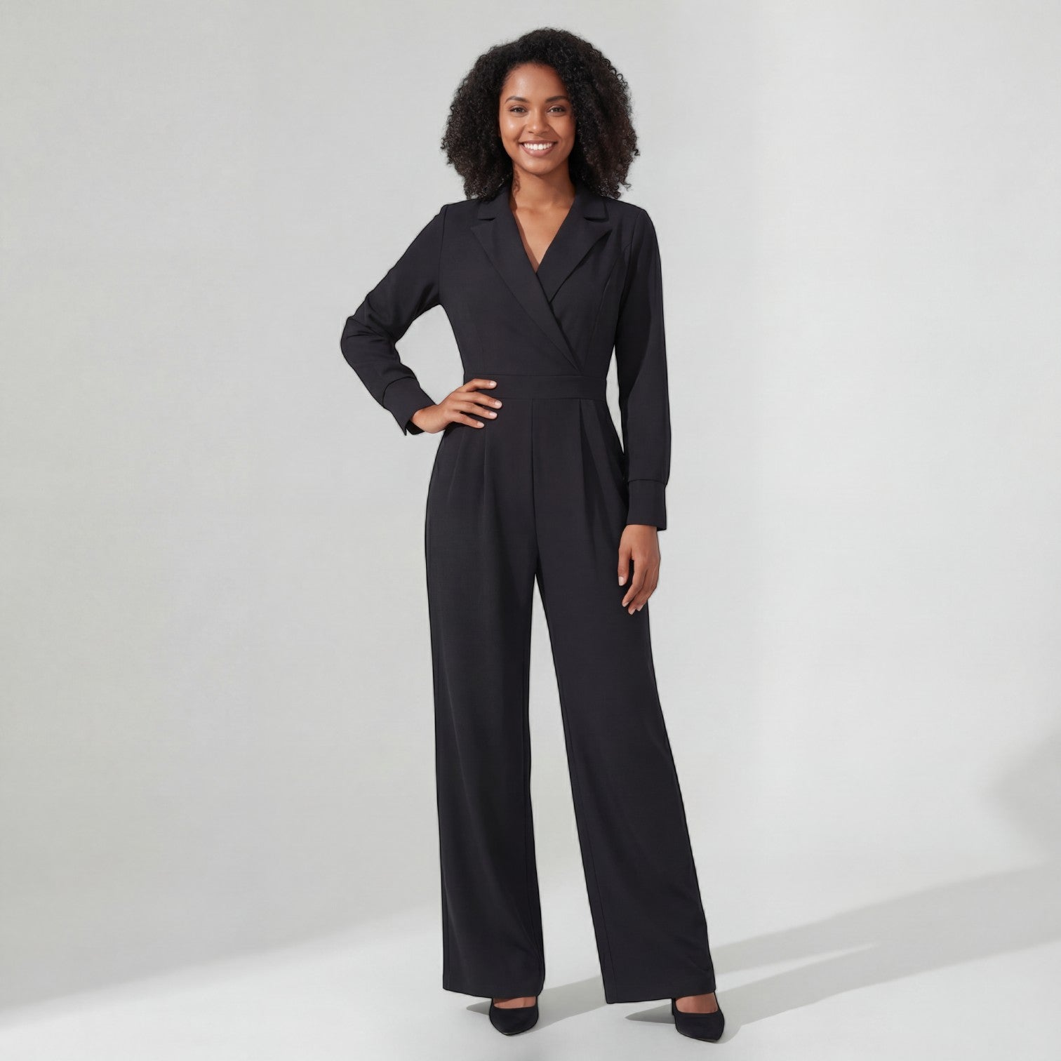 Tuta tailleur donna in tessuto – Vita aderente taglio ampio