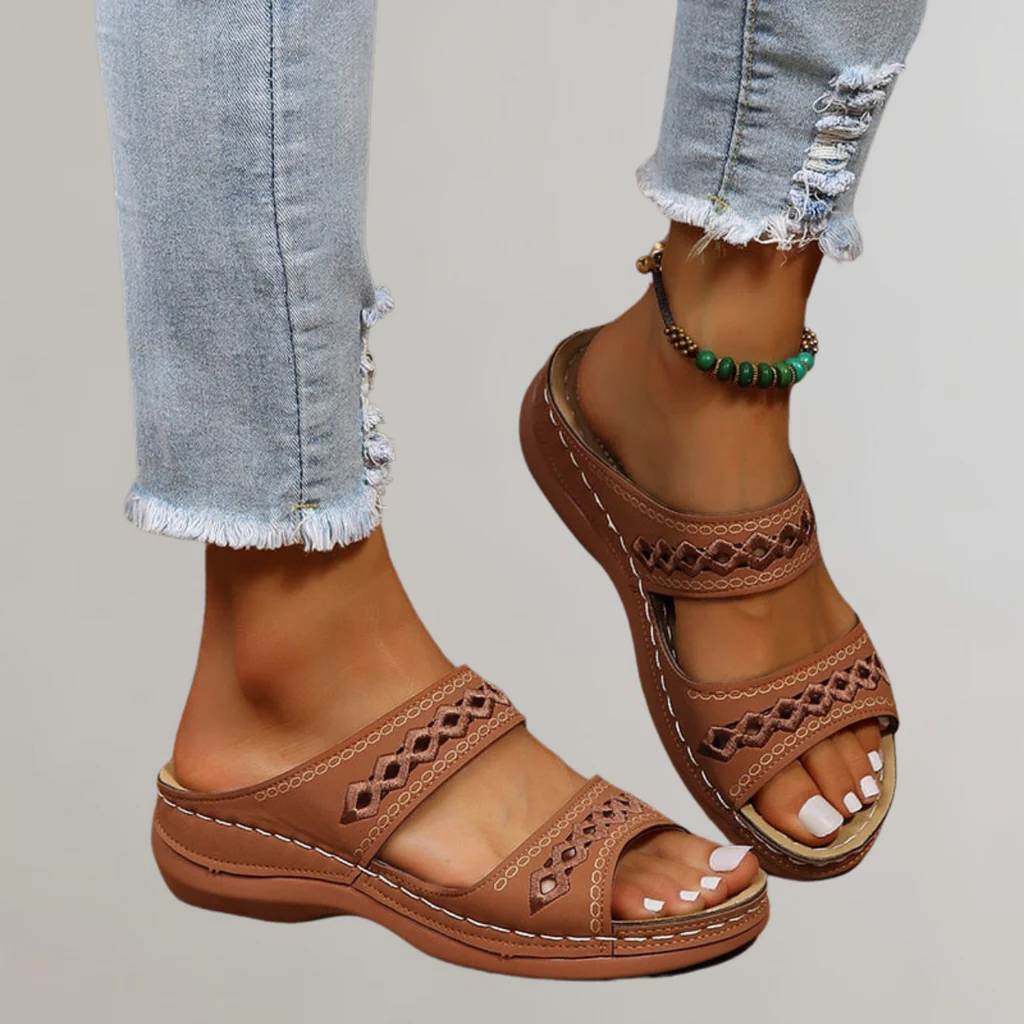 ORTHOPEDIC SANDALS 5