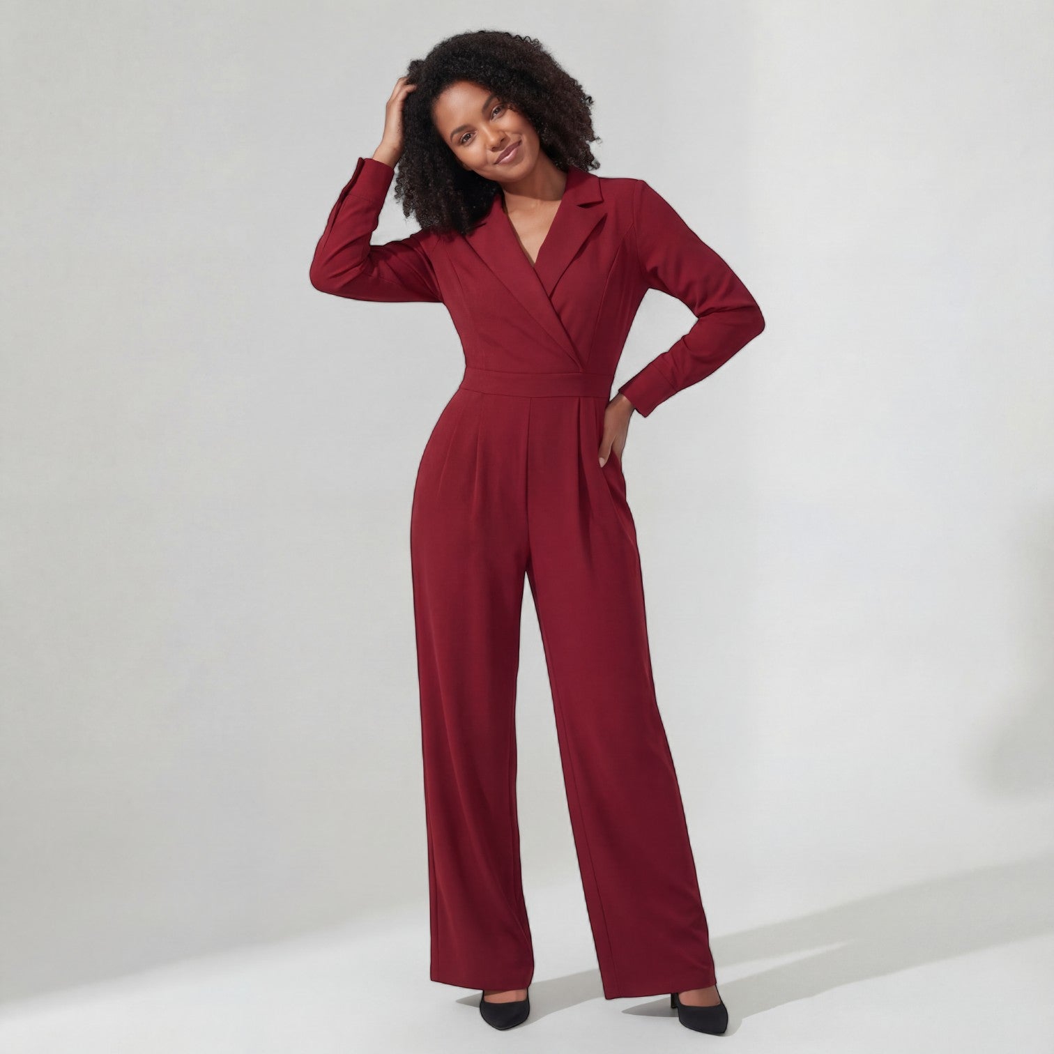 Tuta tailleur donna in tessuto – Vita aderente taglio ampio