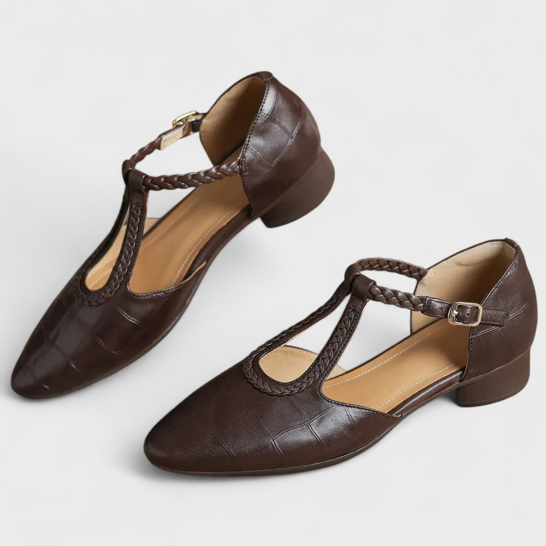 LEATHER ORTHOPEDIC SHOES